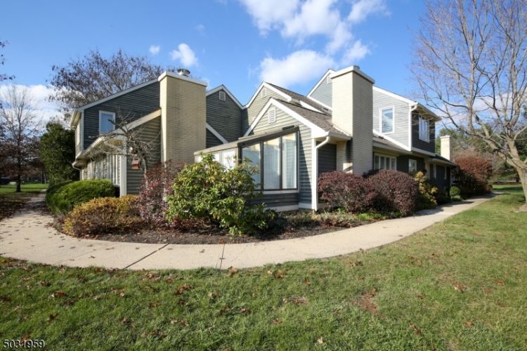 47 Village Dr, Bernards, NJ 07920 Condo for Rent in Bernards, NJ