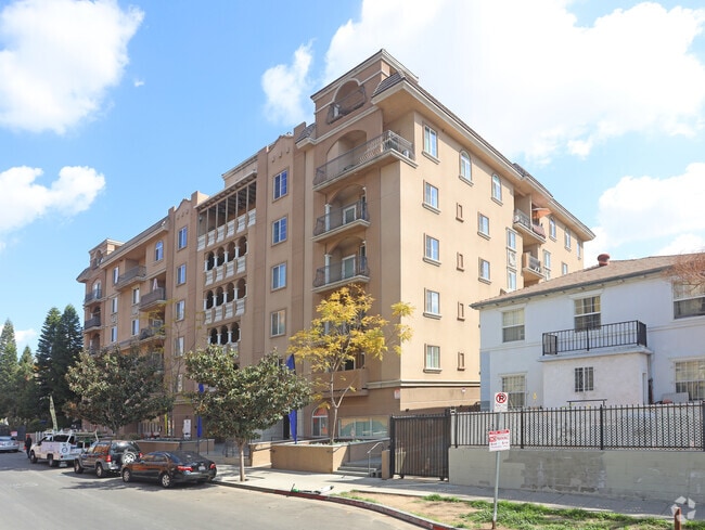 Primary - Lexington at Fedora