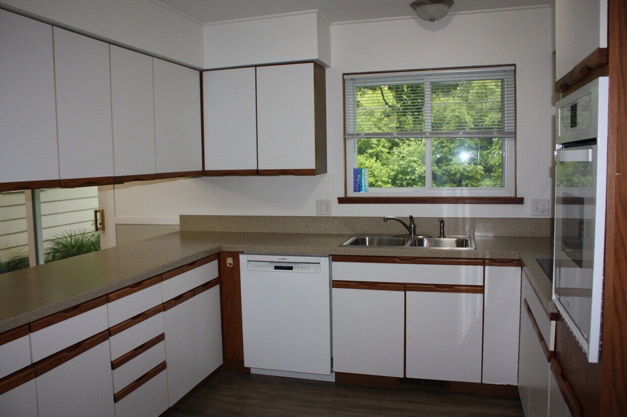 Foto del edificio - 8352 Galloway Dr