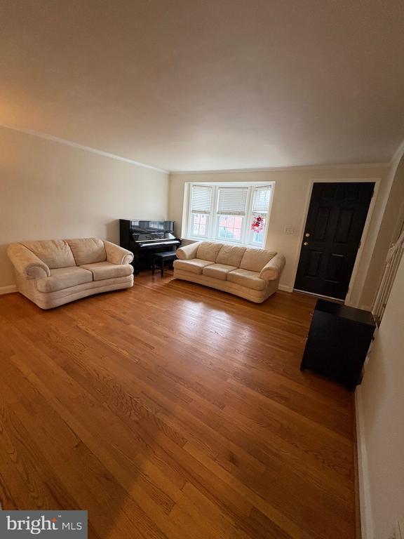 Foto del edificio - 146 Dumbarton Rd