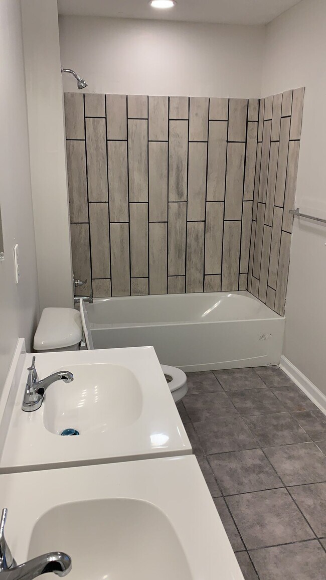 Foto del edificio - 275 McCormick Plz