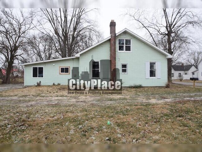 Building Photo - 2627 Chase St