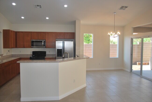 Kitchen & Breakfast Niche - 5283 Blue Gum Ct