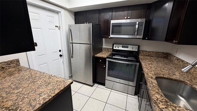 Foto del edificio - 4061 NW 9th Ave