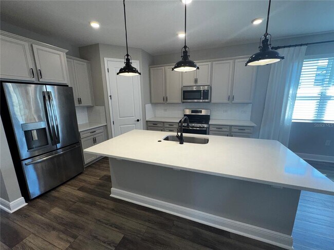 Foto del edificio - 2448 Spring Breeze Dr