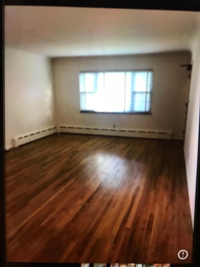 Living Room - 3132 Portsmouth Ave