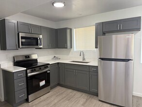 Building Photo - 4619 S 16th St