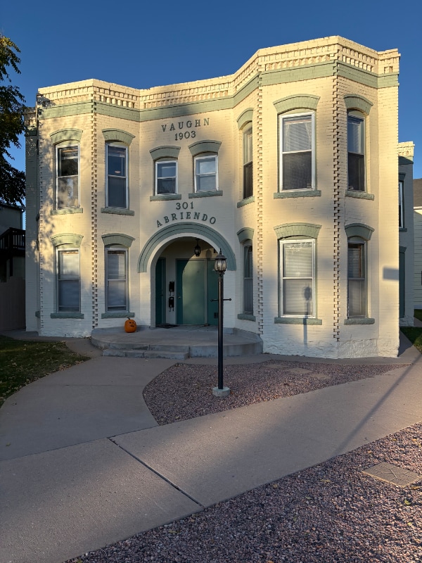 Building Photo - 301 W Abriendo Ave Building Photo - 301 W Abriendo Ave