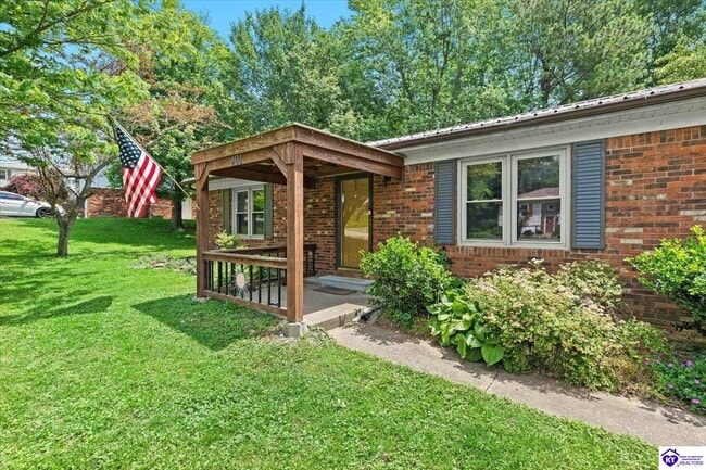 Building Photo - 401 Embry Villa Dr