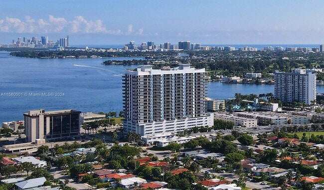 Building Photo - 7901 Hispanola Ave