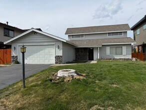 Building Photo - 2179 Monterey Dr