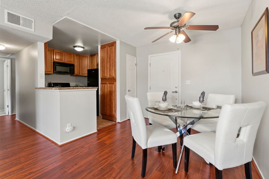 11 Apartments for Rent in Los Angeles, CA Westside Rentals