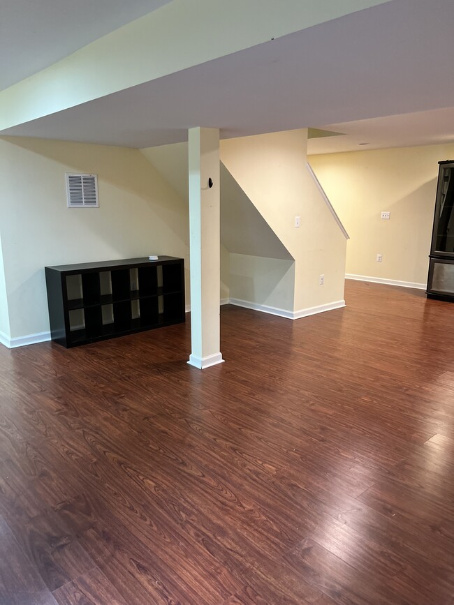 Building Photo - 16718 Tintagel Ct