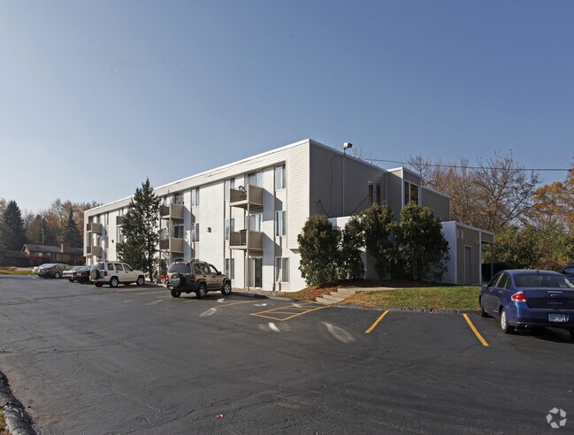 Área de estacionamiento - Parkhill Apartments