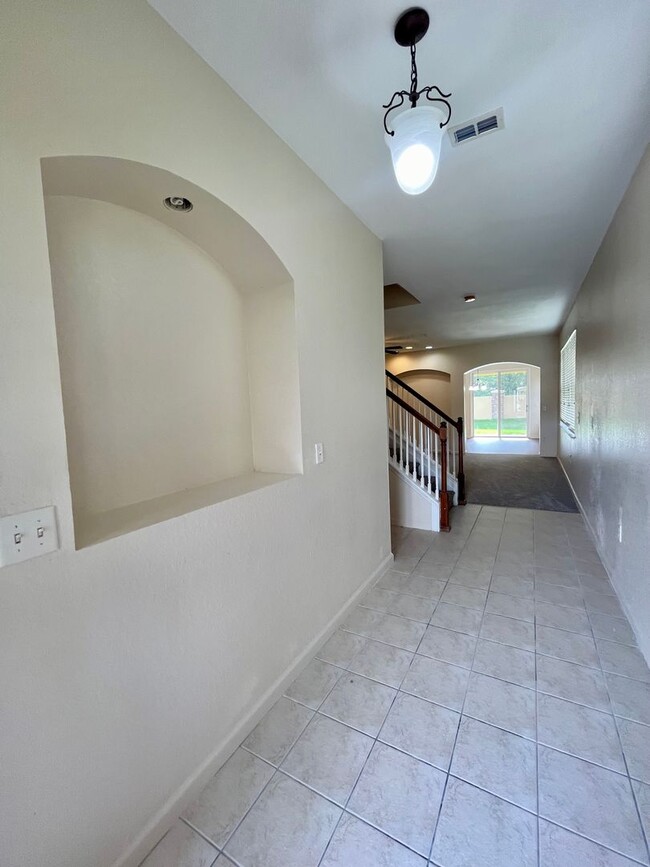 Foto del edificio - 3 Bedroom, 2.5 Bathroom 2-Story Townhouse ...