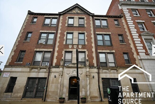 Foto del edificio - 3345 N Marshfield Ave