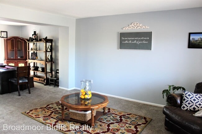 Building Photo - 6 br, 4 bath House - 7665 Chancellor Drive