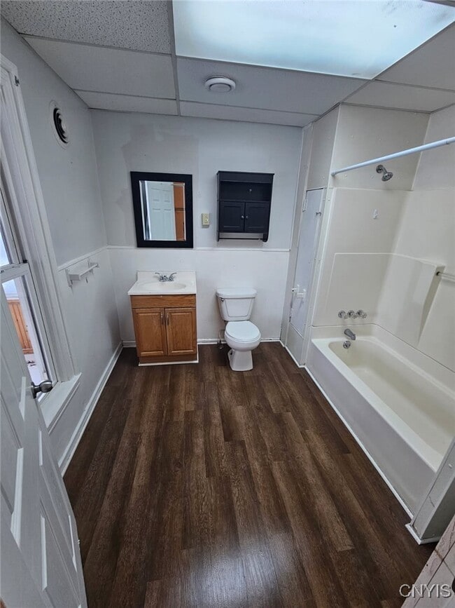 Building Photo - 678 Cooper St