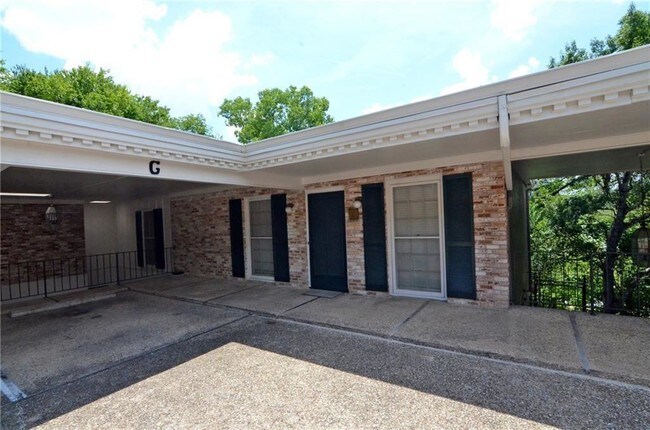 Foto del edificio - 2704 San Pedro St