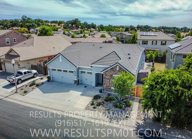 Building Photo - Lincoln 4 Bed 3 Bath SOLAR/SMART HOME