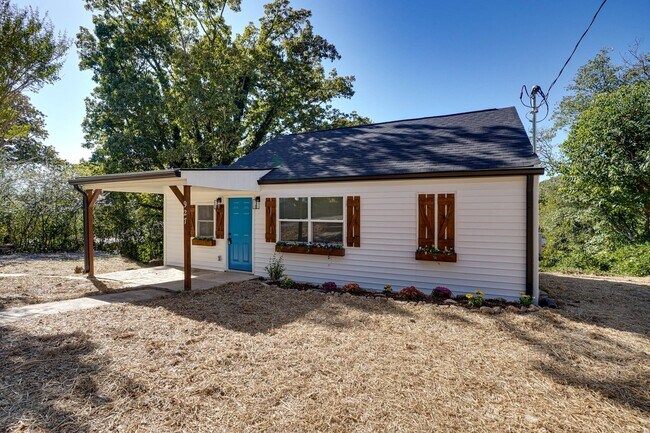 Building Photo - 927 Hulana St