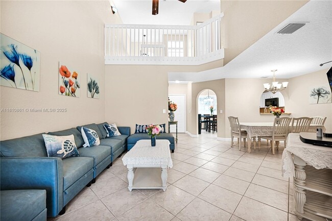 Foto del edificio - 11307 Lakeview Dr