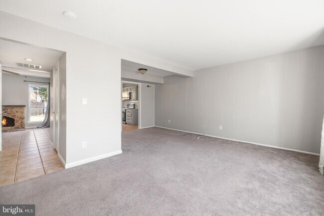 Foto del edificio - 317 Osprey Ln
