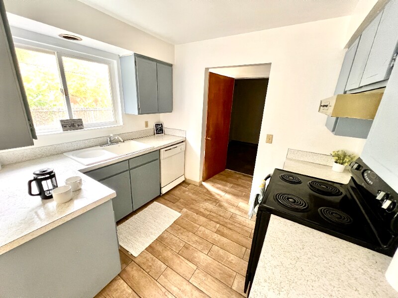 Foto principal - 3801 Nicholson Rd