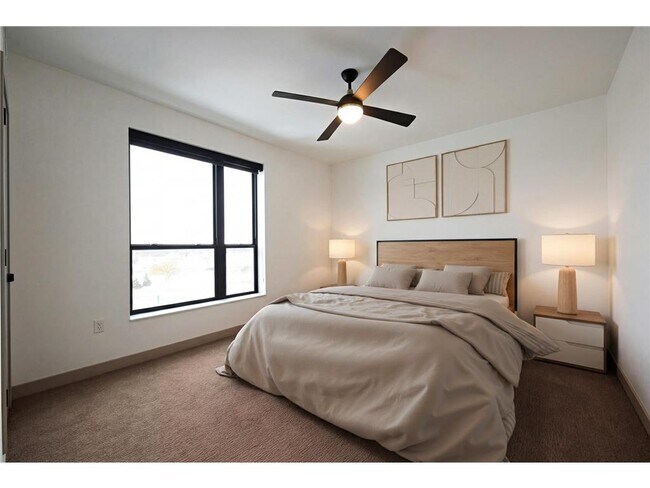 Foto del edificio - 640 Wisconsin Ave N