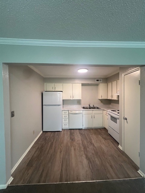 1BR - Kitchen - Arrow's Mark Apartments