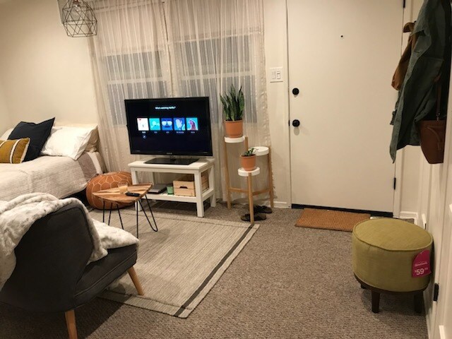 Foto del edificio - 1123 Monterey Blvd