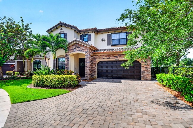 Building Photo - 9062 Gulf Cove Dr