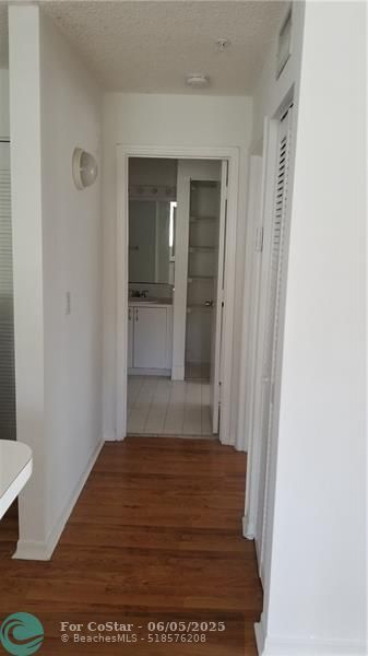 Foto del edificio - 12148 St.Andrews Pl