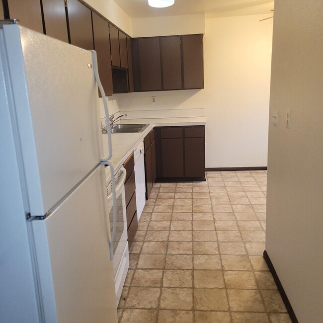 Building Photo - Goeco, Inc-PM-018-0013-533-535