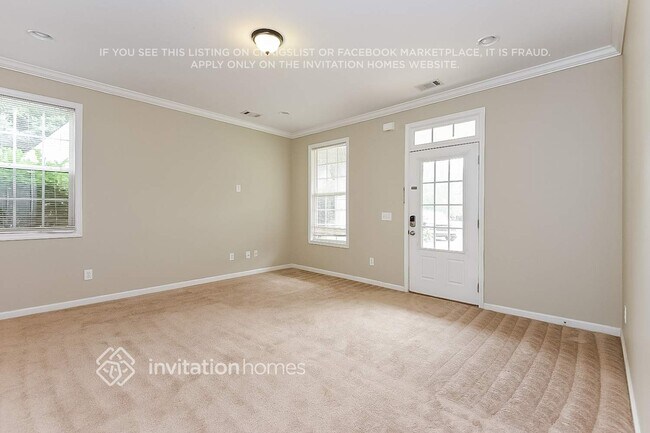 Foto del edificio - 108 Holcomb Manor Ct