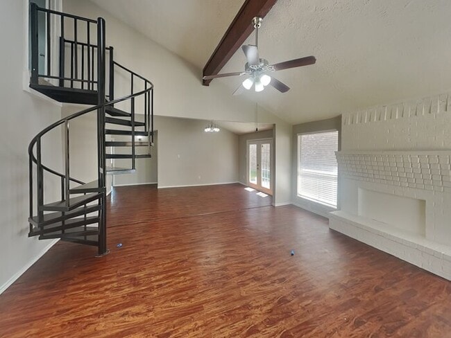 Foto del edificio - 942 Somercotes Ln