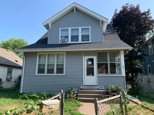 Building Photo - 1384 Lafond Ave