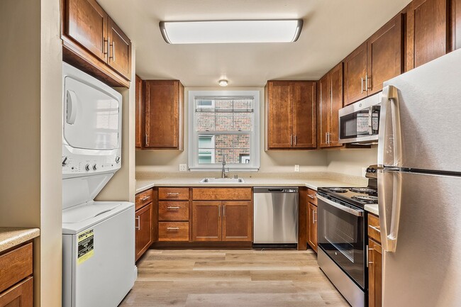 Foto del edificio - 2921 Monroe St