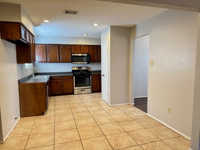 Foto del edificio - 24018 Spring Briar Ln