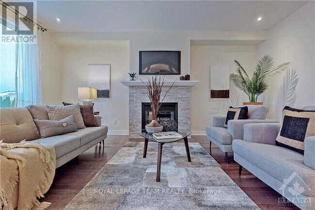 Building Photo - 3375 Woodroffe Ave