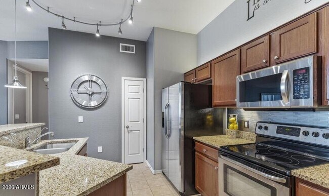 Foto del edificio - 3330 S Gilbert Rd