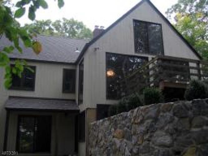 Building Photo - 11 Ames Rd