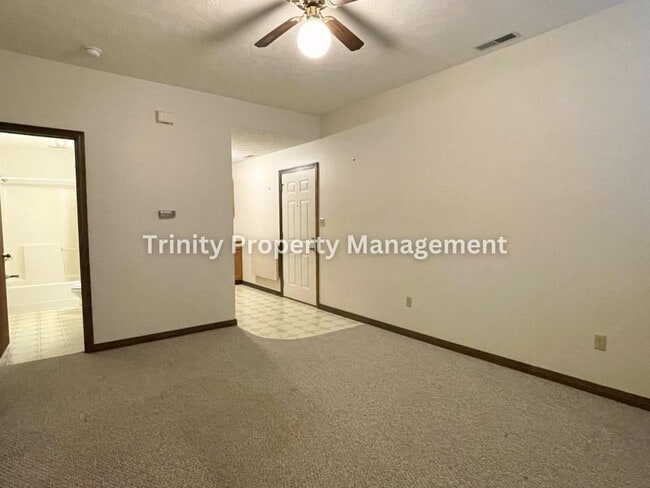 Foto del edificio - 1419 W Pike St