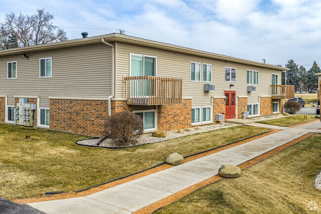 Building Photo - Geneva Estates