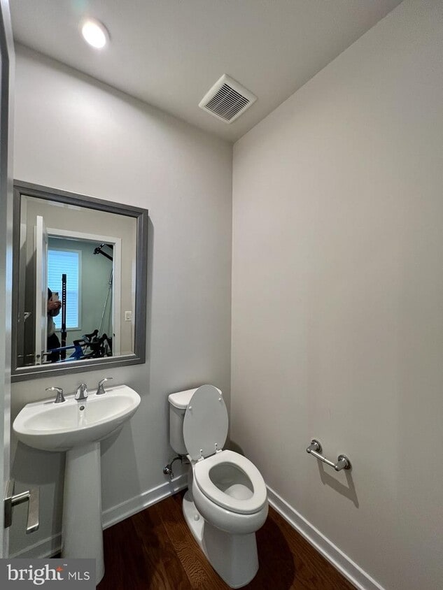 4649 Charger Pl, Chantilly, VA 20151 Townhome Rentals in Chantilly VA