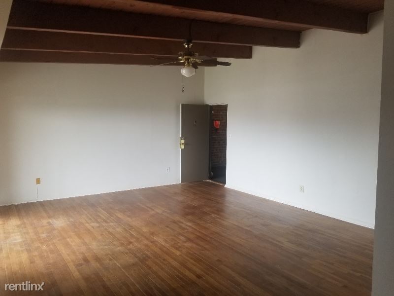 5540 Karen Elaine Dr Unit 16, New Carrollton, MD 20784 Condo for