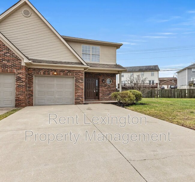 Foto del edificio - 136 Lowell Ct