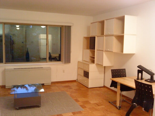 Building Photo - 2755 Ordway St NW