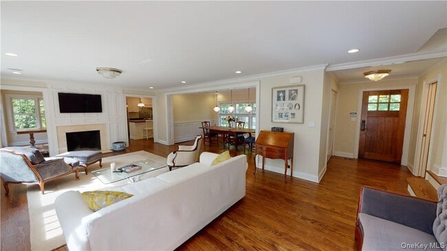 Foto del edificio - 225 S Barry Ave