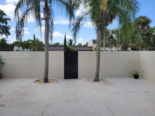 Building Photo - 6747 Crooked Palm Terrace